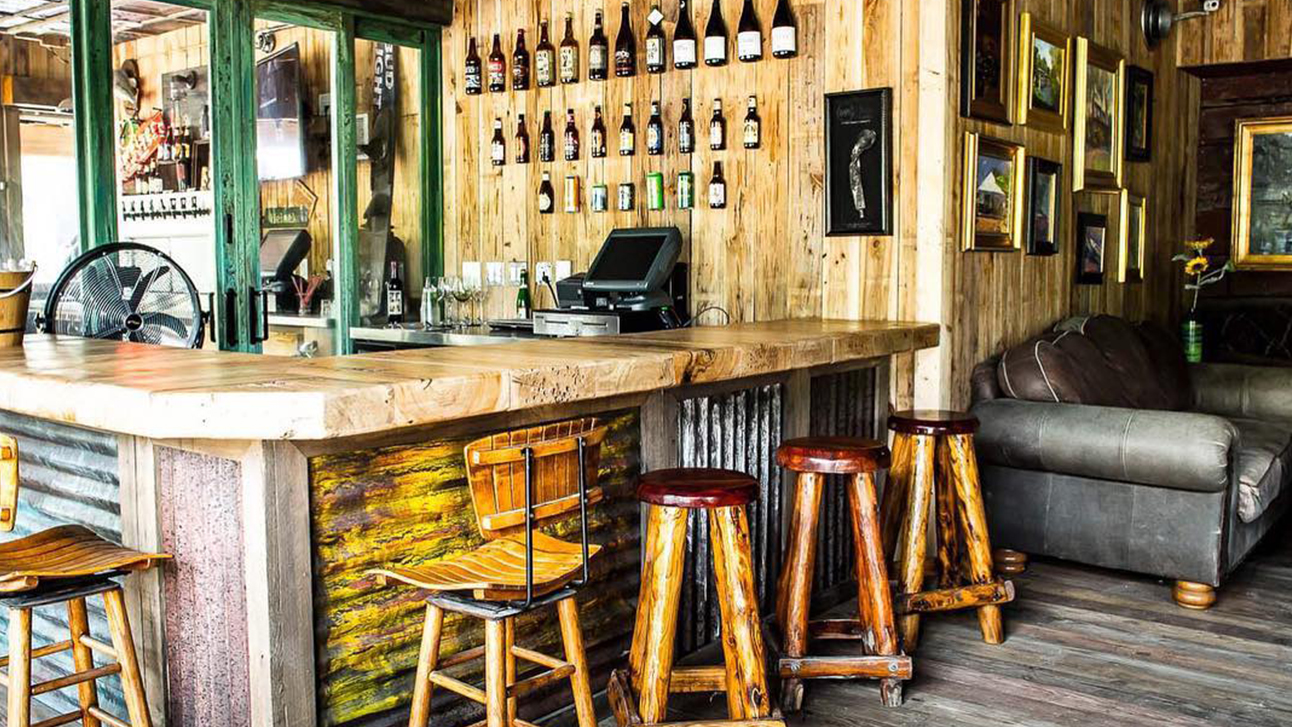 Best waterfront restaurants in Orlando